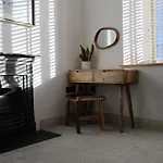 Holiday home 7 Guldrey Terrace *