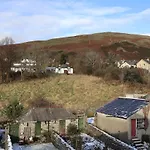 7 Guldrey Terrace