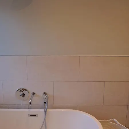 펜션 7 Guldrey Terrace *