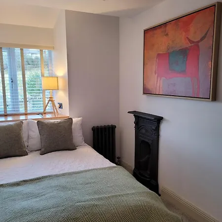 7 Guldrey Terrace 펜션